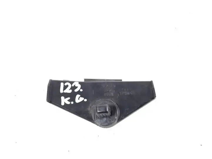 Toyota Avensis Verso (2001 - 2004) 52158-44010 Кронштейн заднего бампера — фото 1
