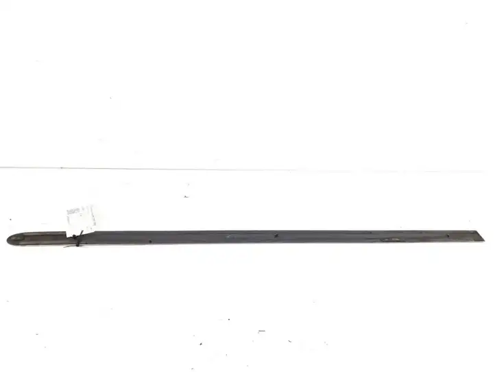 Toyota Avensis Verso (2001 - 2004) 75742-44020 Молдинги задней двери — фото 3