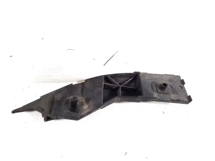 Toyota Avensis Verso (2001 - 2004) 52155-44050 Кронштейн заднего бампера — фото 2