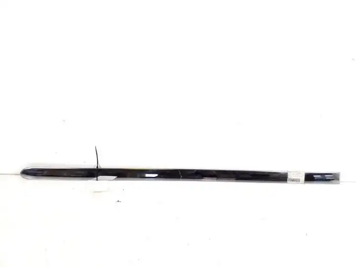 Toyota Avensis Verso (1995 - 2001) 75742-44010 Молдинги задней двери — фото 1