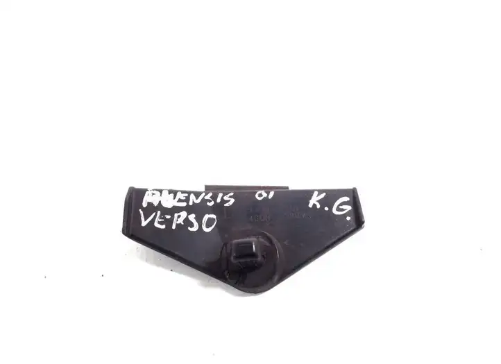 Toyota Avensis Verso (2001 - 2004) 52158-44010 Кронштейн заднего бампера — фото 1