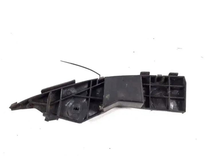 Toyota Avensis Verso (1995 - 2001) 52156-44020 Кронштейн заднего бампера — фото 2