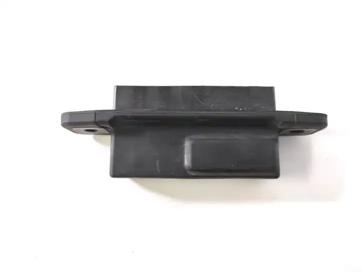 Toyota Yaris (2012 - 2014) 84840-28030 Ручка багажной двери — фото 1