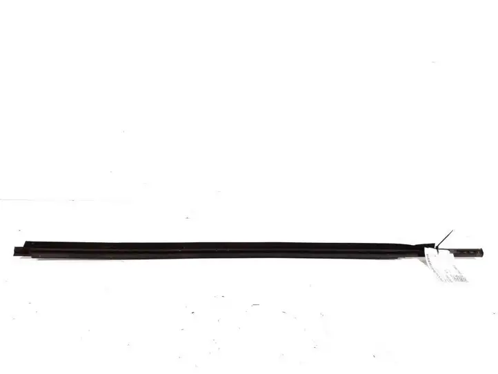 Toyota Yaris (2005 - 2009) 68160-0D060 Накладка стекла передней двери — фото 2