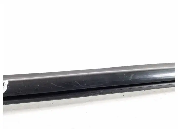 Toyota Yaris (2005 - 2009) 68160-0D060 Накладка стекла передней двери — фото 3