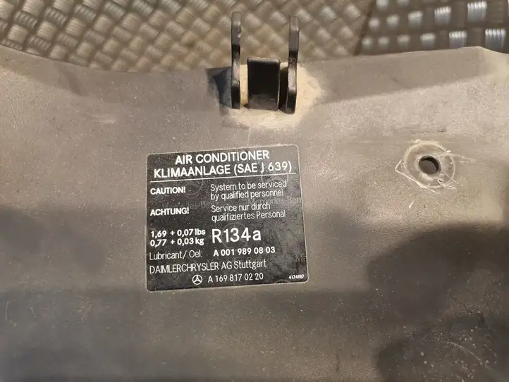 Mercedes-Benz A W169 (2004 - 2012) 1698170220 Дефлектор воздуха — фото 4