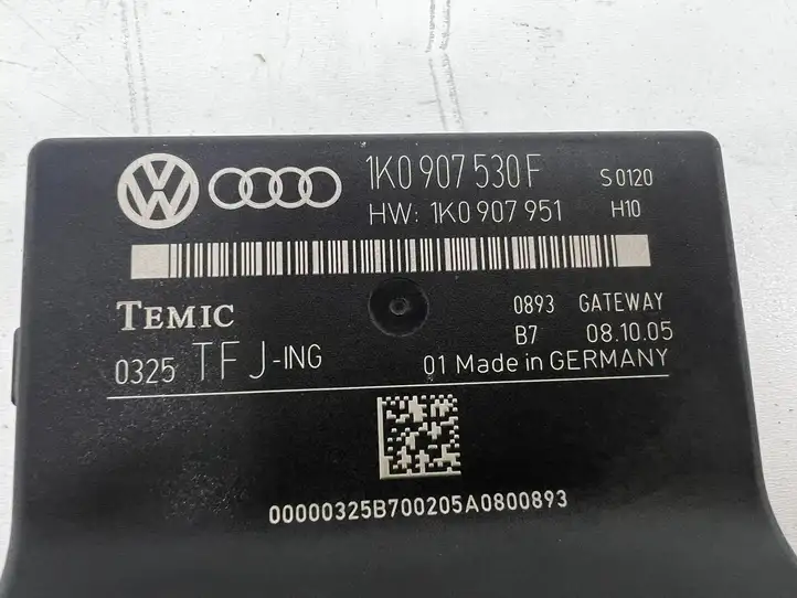 Volkswagen Touran I (2003 - 2010) 1K0907530E Модуль Gateway — фото 3
