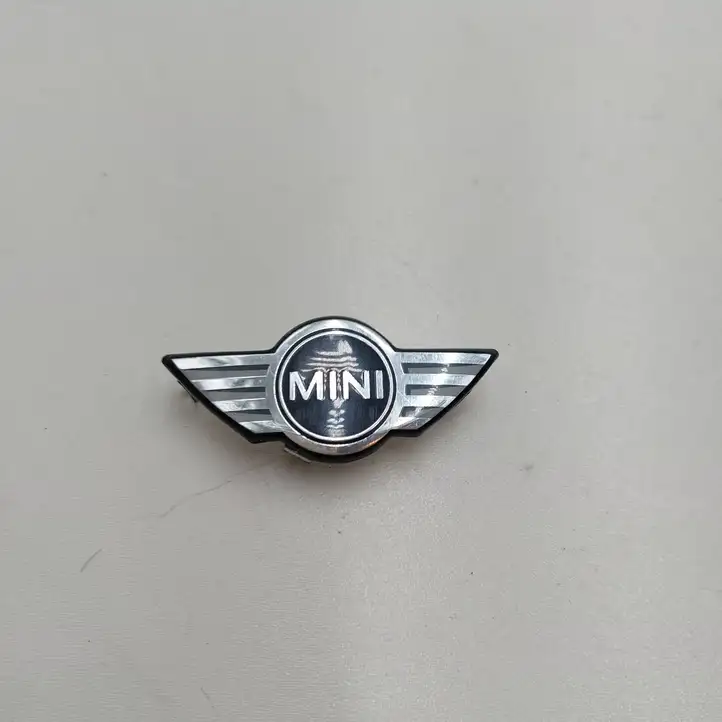 Mini Cooper Countryman R60 (2010 - 2016) 511498117259 Эмблема производителя — фото 1