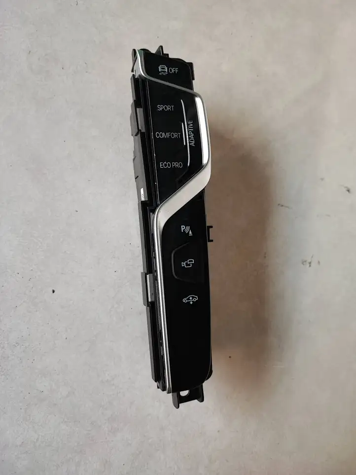 BMW 7 G11 G12 (2015 - 2022) 9398275 Кнопка парктроника — фото 1