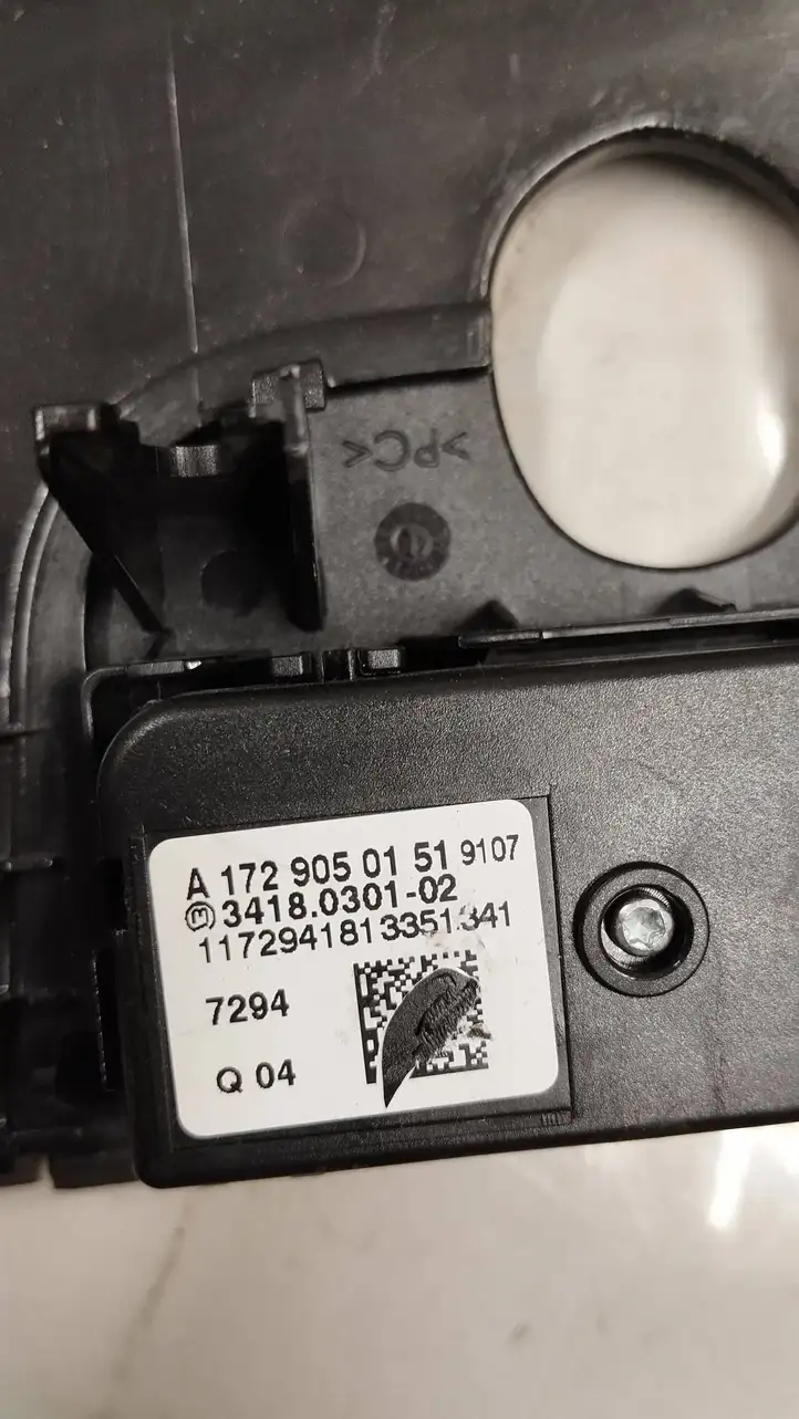 Mercedes-Benz A W176 (2012 - 2018) A1768210836 Накладка зеркала заднего вида — фото 6