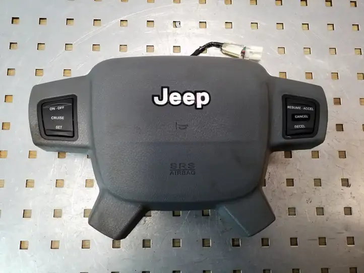 Jeep Grand Cherokee (WK) (2004 - 2010) P1CE761D5AA Подушка безопасности руля — фото 2