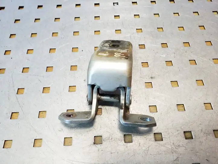 Suzuki Grand Vitara II (2005 - 2008) Верхняя петля передней двери — фото 4