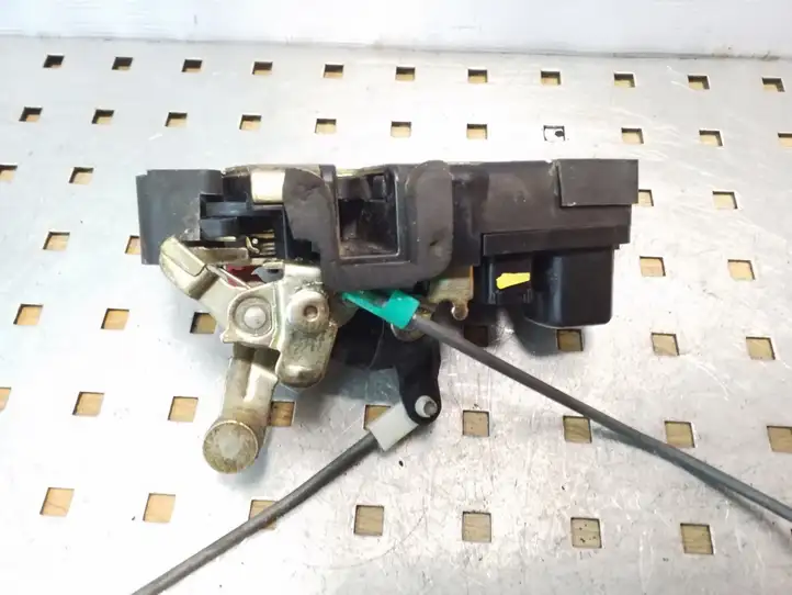 Jeep Grand Cherokee (WK) (2004 - 2010) Замок передней двери — фото 4