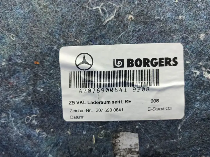Mercedes-Benz E C207 W207 (2009 - 2017) A2076900641 Боковая обшивка багажника — фото 11