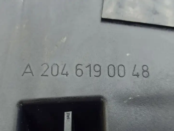 Mercedes-Benz C W204 (2007 - 2014) A2046190048 Перегородка аккумулятора — фото 5