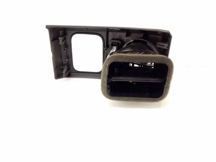 Land Rover Discovery 3 - LR3 (2004 - 2009) JBD500200XXXB01 Боковой воздушный дефлектор — фото 3