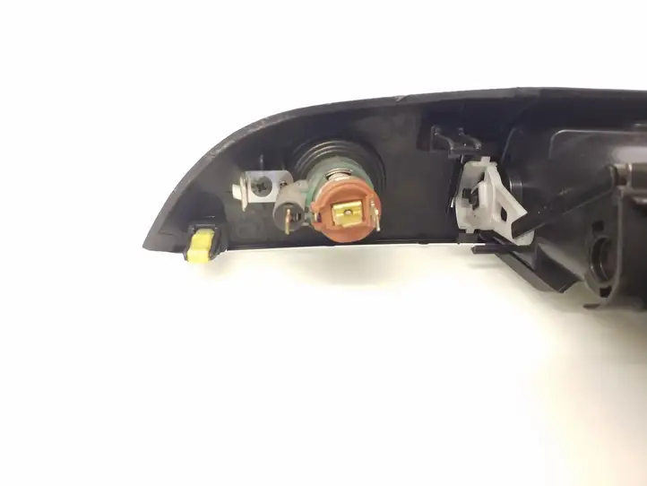 Toyota Corolla Verso E121 (2004 - 2007) 6556444010 Боковой воздушный дефлектор — фото 3