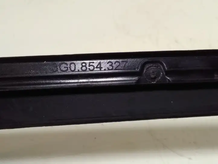 Volkswagen PASSAT B8 (2015 - ) 3G0854327 Накладка стоек лобового стекла — фото 7