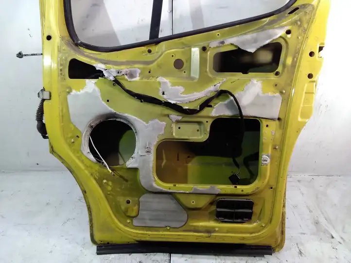 Opel Vivaro (2001 - 2006) Дверь — фото 2