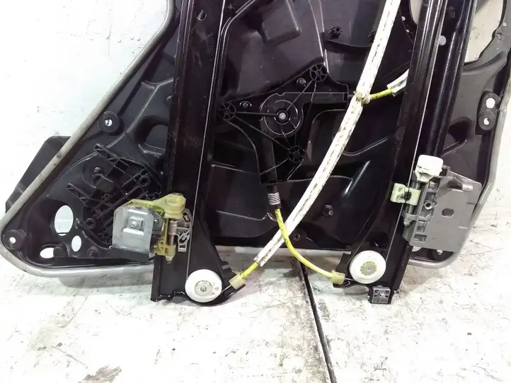 Mercedes-Benz CLA C117,X117,W117 (2013 - 2019) A2047602134 Стеклоподъемник передней двери (комплект) — фото 6