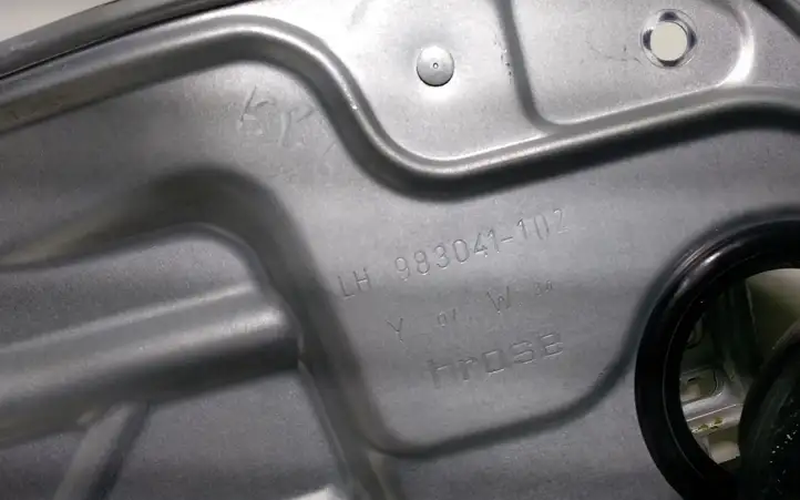 Volvo V70 (2007 - 2013) 2559011421667784 Стеклоподъемник передней двери (комплект) — фото 3