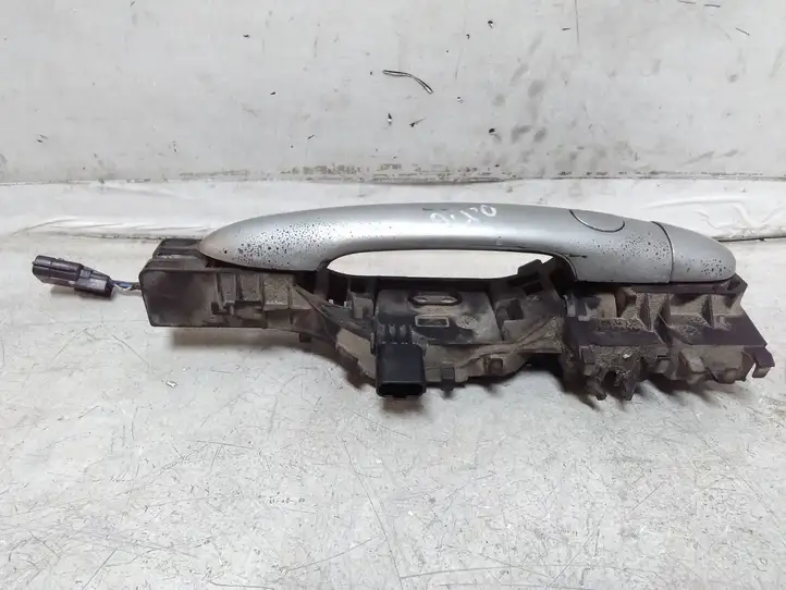 Renault Scenic II - Grand scenic II (2003 - 2006) 8200076073 Наружная ручка задней двери — фото 3