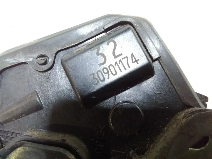 Toyota Corolla Verso E121 (2001 - 2004) 30901174 Замок задней двери — фото 7
