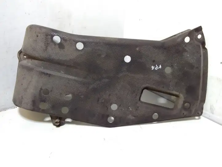 Toyota Corolla Verso E121 (2001 - 2004) 5839813070 Защита днища задней части — фото 1