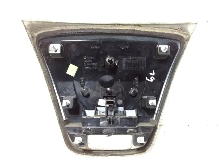 Opel Astra J (2009 - 2012) 13271374 Ручка крышки багажника — фото 3