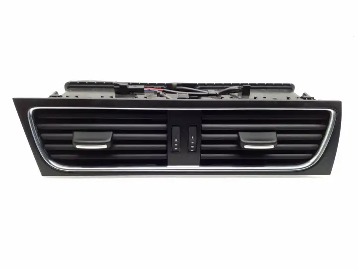 Audi A5 8T 8F (2007 - 2011) 8T1820951C Центральный воздушный дефлектор — фото 2