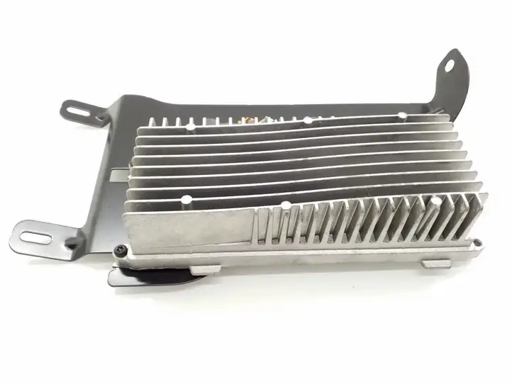 Audi A5 8T 8F (2007 - 2011) 8R0035223 Усилитель звука — фото 2