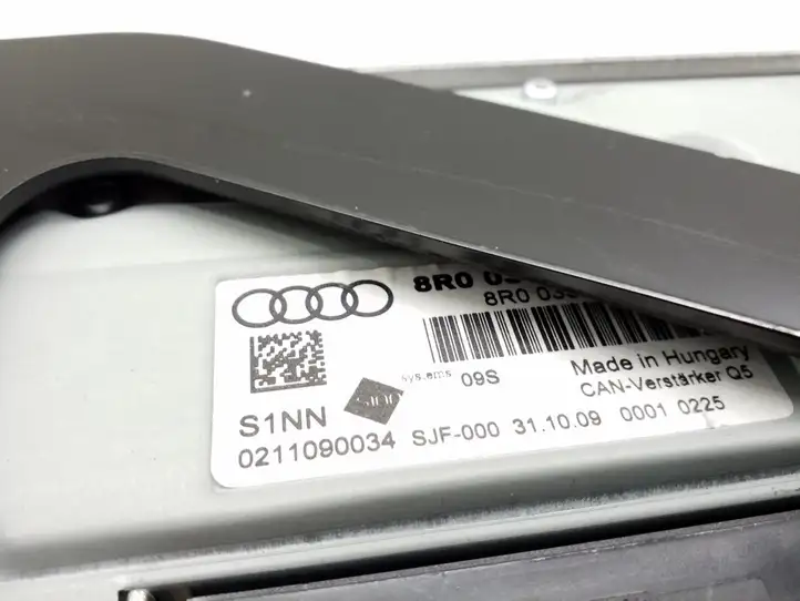 Audi A5 8T 8F (2007 - 2011) 8R0035223 Усилитель звука — фото 4