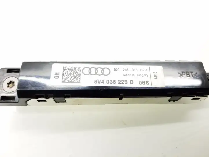 Audi A3/S3 8V (2012 - 2016) 8V4035225D Усилитель антенны — фото 2