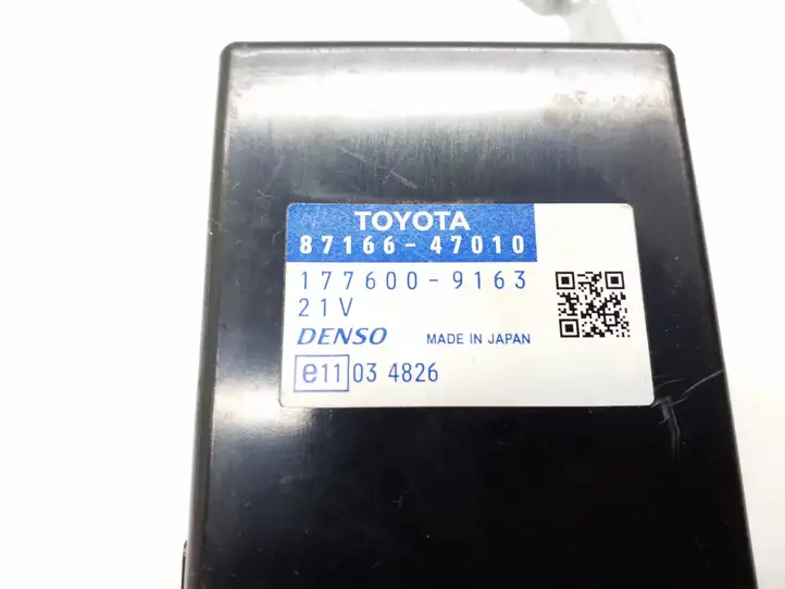 Toyota Prius (XW30) (2009 - 2015) 8716647010 Прочие датчики — фото 4