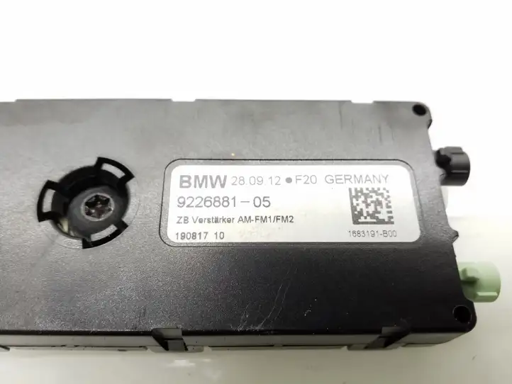 BMW 1 F20 F21 (2011 - 2019) 922688105 Усилитель антенны — фото 4