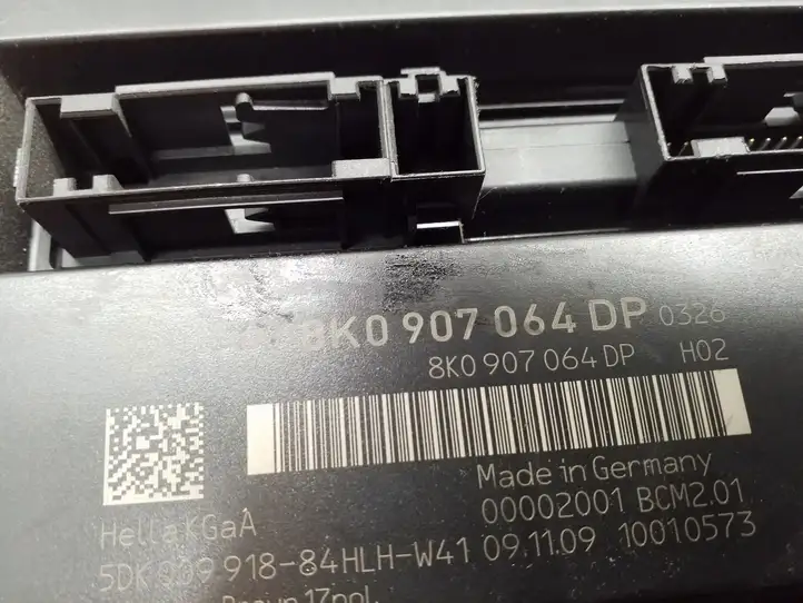 Audi A4 S4 B8 8K (2007 - 2011) 8K0907064DP Модуль комфорта — фото 3