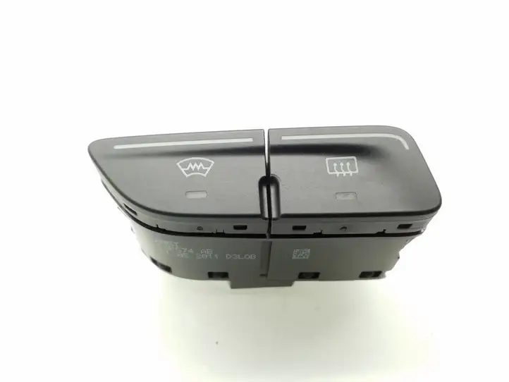 Ford C-MAX II (2010 - 2015) AM5T18K574AB Кнопка обогрева стекла — фото 1