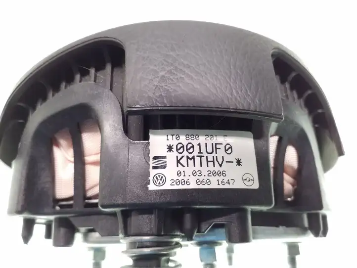 Volkswagen Touran I (2003 - 2010) 1T0880201E Подушка безопасности руля — фото 4