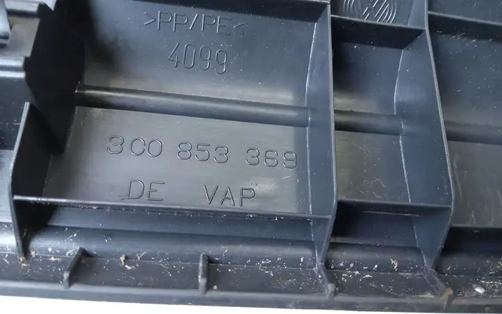 Volkswagen PASSAT B6 (2005 - 2010) 3C0853369 Внутренняя отделка переднего порога — фото 2