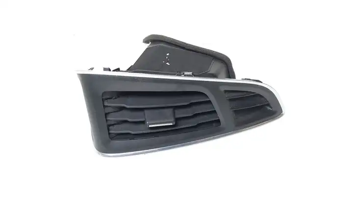 Ford Focus (2011 - 2015) BM5101B09 Боковой воздушный дефлектор — фото 3