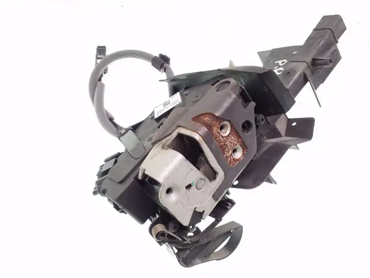 Ford Focus (2011 - 2015)  BM5AA21812BC Замок передней двери