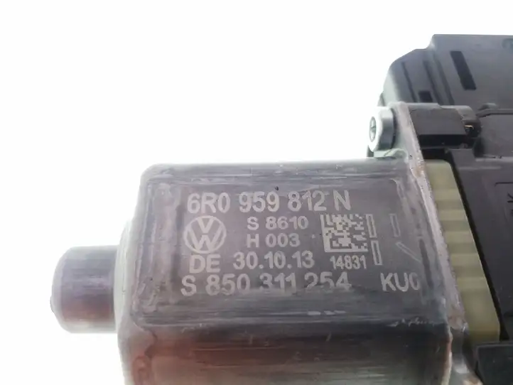Volkswagen Polo V 6R (2009 - 2015) 6R0959812N Стеклоподъемник задней двери — фото 4