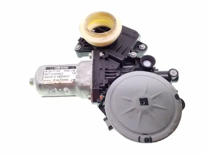 Toyota Avensis T270 (2009 - 2012) 8570202020 Стеклоподъемник задней двери — фото 1