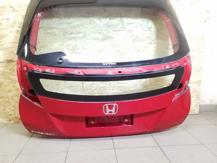 Honda Civic IX (2011 - 2017) Крышка багажника — фото 1