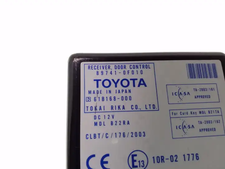 Toyota Corolla Verso E121 (2004 - 2007) 897410F010 Блок управления дверью — фото 3