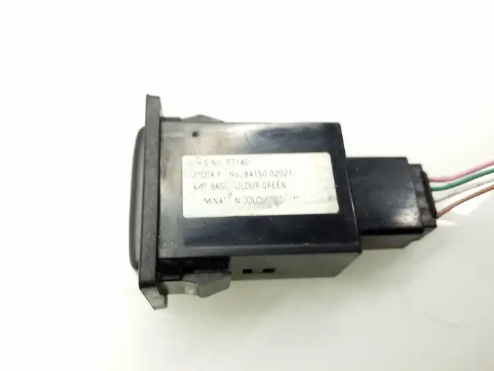 Toyota Corolla E120 E130 (2004 - 2007) 8415002020 Другие включатели / ручки/ переключатели — фото 3