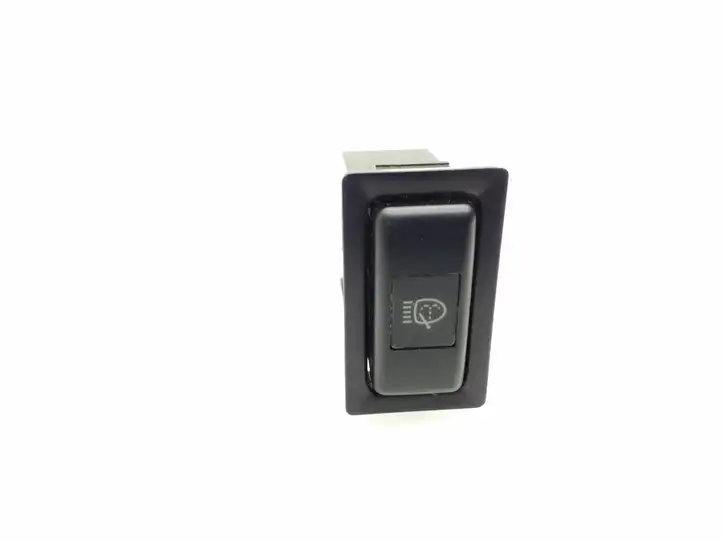 Toyota Corolla E120 E130 (2004 - 2007) 8415002020 Другие включатели / ручки/ переключатели — фото 2