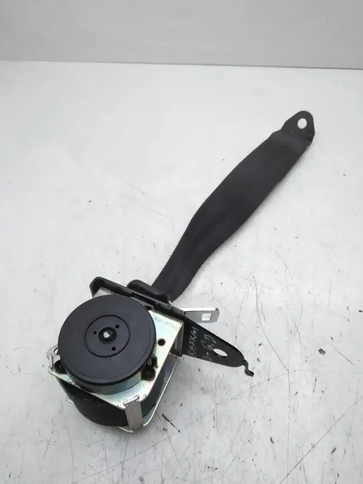 Nissan Qashqai (2010 - 2013) 88844JD000 Задний ремень безопасности — фото 1
