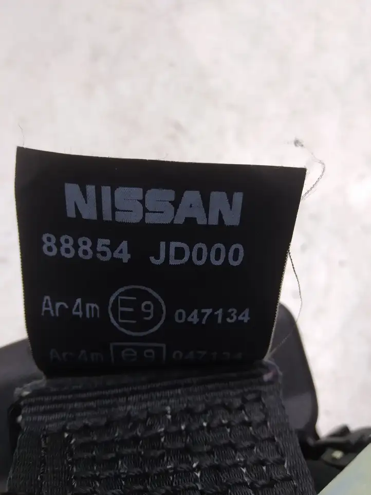 Nissan Qashqai (2010 - 2013) 88854JD000 Центральный ремень безопасности — фото 2