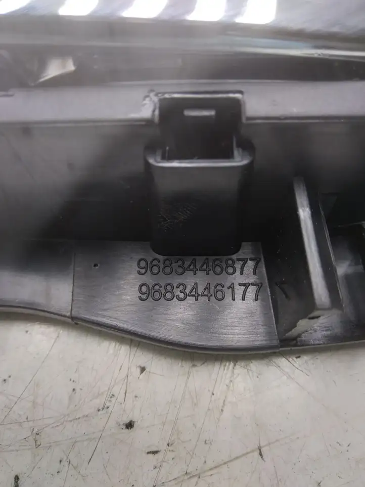 Peugeot 5008 (2009 - 2013) 9683446877 Внутренняя ручка двери — фото 3